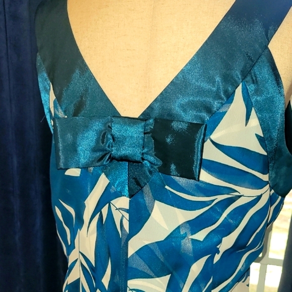 Bethany Mota White and Blue Halter Sheath Dress - Picture 3 of 5